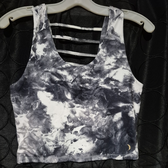 Jessica Simpson Black and White Tie-Dye Tank Top - Picture 2 of 4